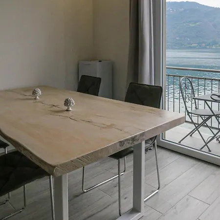 公寓 Le Coccinelle Lovely View 列尔纳