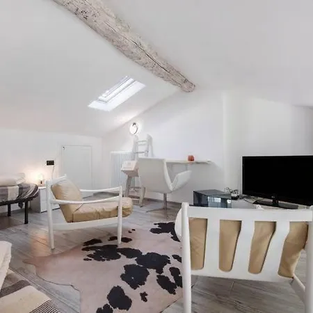 Le Coccinelle A *